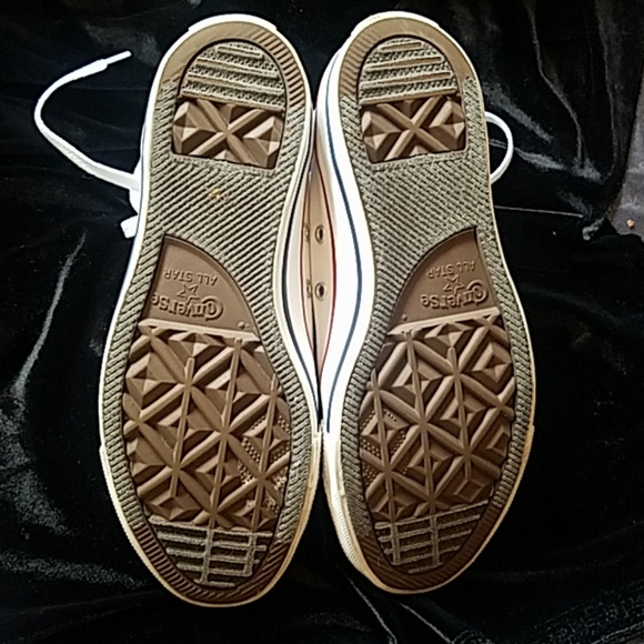 Converse High Top - Picture 4 of 5